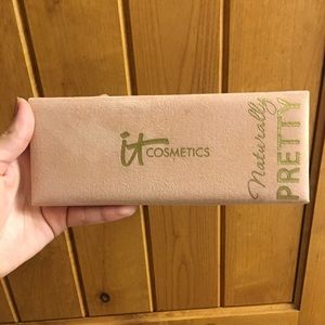 IT cosmetics Naturally Pretty Eyeshadow Palette